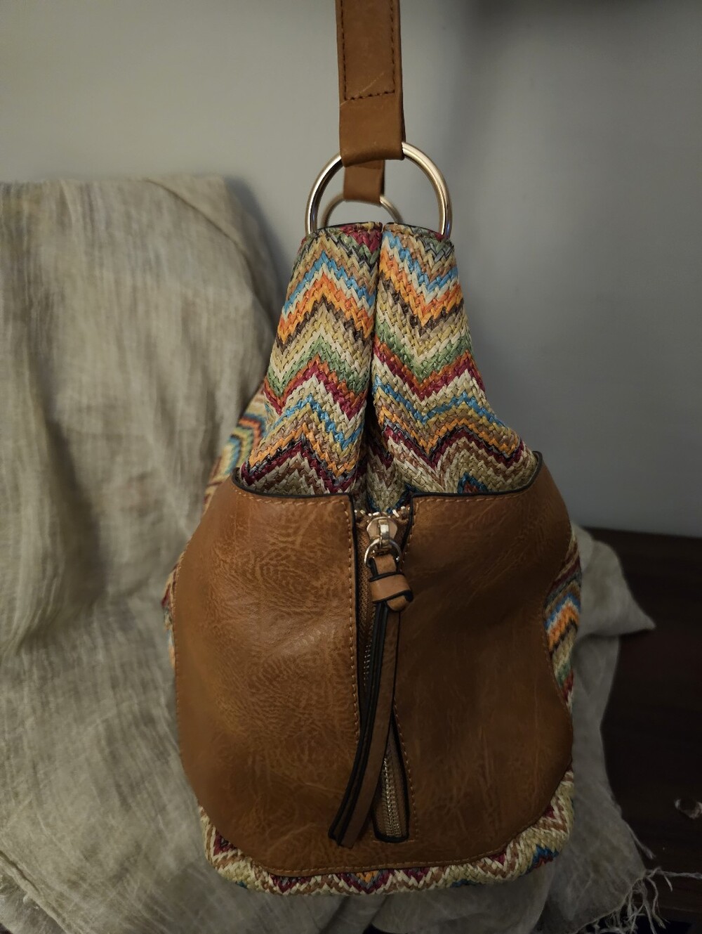 Cato Hobo Shoulder Bag - Picture 2 of 8